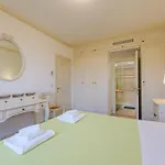 Alberto Flat - In Front Of The & 20 Min To Venice Apartment