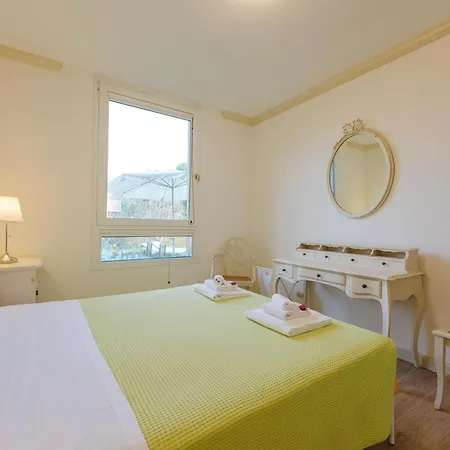 Апартаменты Alberto Flat - In Front Of The & 20 Min To Venice