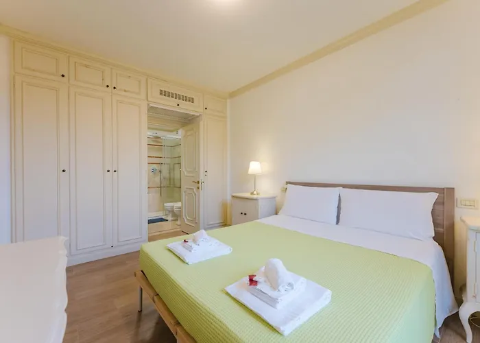 Alberto Flat - In Front Of The & 20 Min To Venice Apartamento